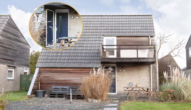 Holiday Home in Yn e Lijte with Water Sports in Grou