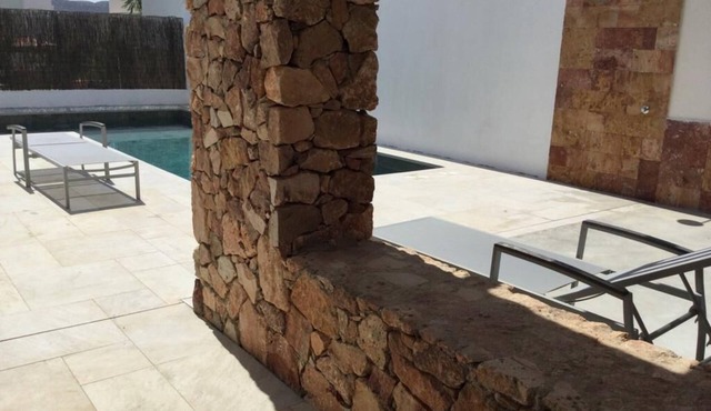 House with 3 bedrooms and 3 bathrooms, private pool, large solarium in Rodalquilar in Rodalquilar