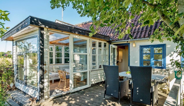 In a protected nature area on the island of Lolland lies this beautiful country estate. in Torrig L