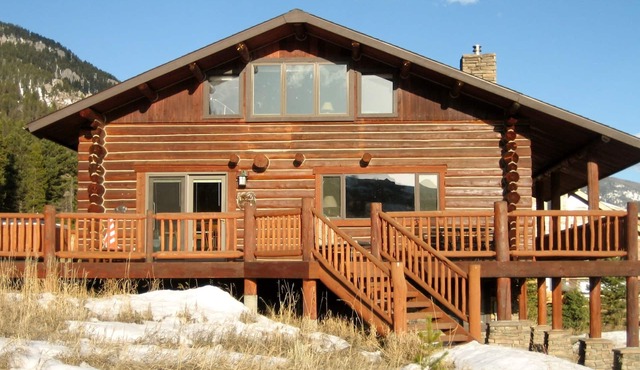 Lovely Log cabin in the heart of Big Sky in Big Sky