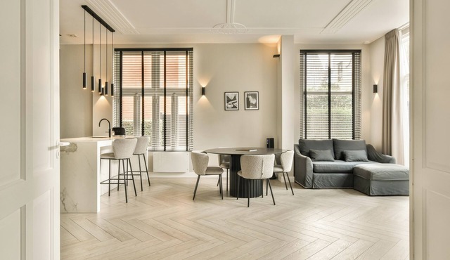 Luxury rijksmuseum house in Amsterdam