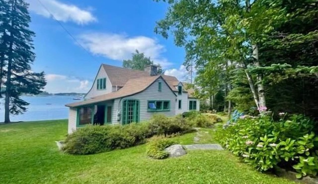 Marshall Point Cottage, classic 5-bedroom in Saint George