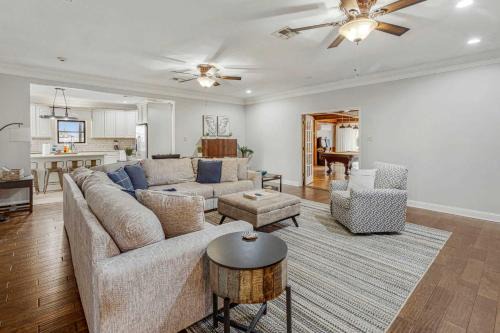 Modern Spacious 3 Bedroom Home in Lake Charles