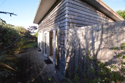 Mountain View Cottage in Raglan