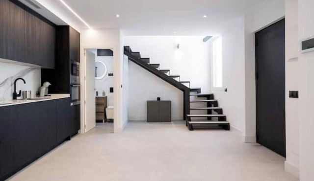 NEW. Duplex for 4 people, 2 bathrooms, 2 bedrooms (12) in Distrito Puente de. Vallecas