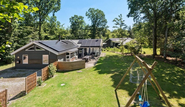 Nice home in Glesborg with sauna in Glesborg