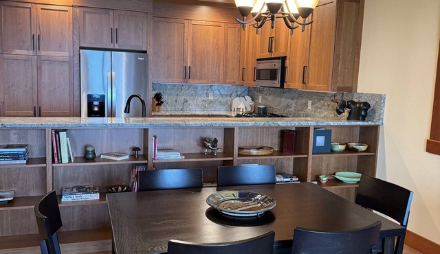 Ocean front view in a gated community: Newly updated/added bedroom in Seaside