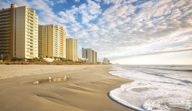 OFFICIAL LISTING | Wyndham - Ocean Boulevard 2BR Condo w/WiFi, Pools & Hot Tubs in North Myrtle Beach