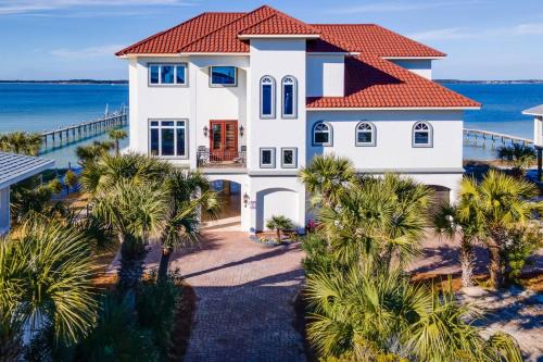 Palacio de Panferio in Pensacola Beach