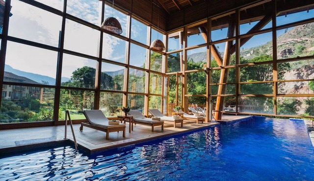 Pet-Friendly Spacious Room Near Machu Picchu | Free Parking | Onsite Pools in Urubamba