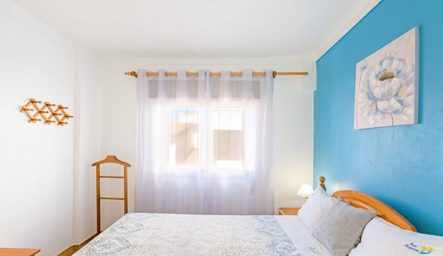 Room 'Quarto Azul' with Wi-Fi in Odeceixe