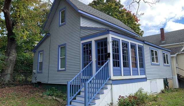 RubySayl Summary: Sim in Peaks Island