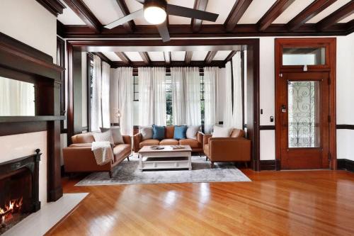 Spacious and Elegant Family Home in Mid-City in New Orleans