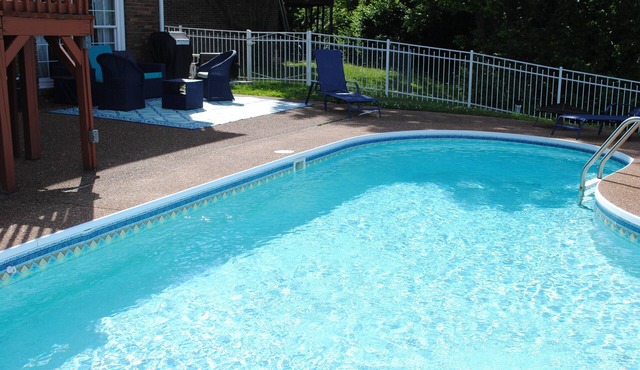 Spacious, beautifully designed, spectacular views, awesome pool. in Nashville