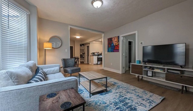 Spacious Ohio City Oasis | Close to Breweries+WSM in Cleveland