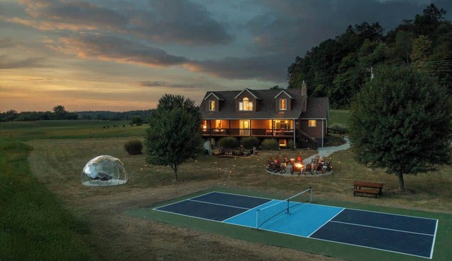 Stoneveil Retreat | Pond Hot Tub Sauna in Logan