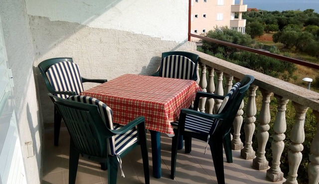 Studio flat with terrace and sea view Tkon, Pašman (AS-8218-b) in Tkon