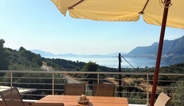 Stunning Mediterranean 2-Bedroom Villa: Panoramic Sea Views & Private Gardens in Archaia Epidauros