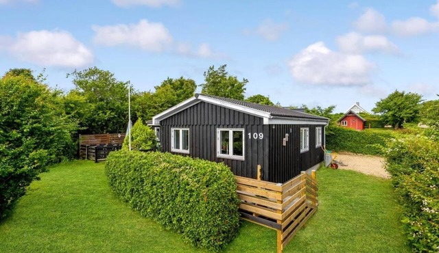 Summer House Dream in Eskov Strandpark in Roslev