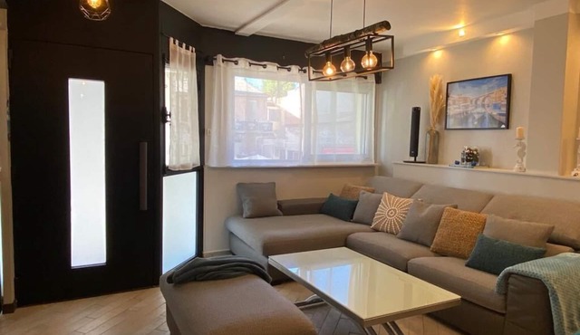 Superb accommodation in VALLON DES AUFFES in Marseille