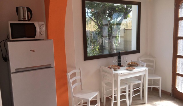 Three-room apartment on the ground floor, 1 minute from the beach. Between Cagliari and Villasimius. in Quartu Sant'Elena
