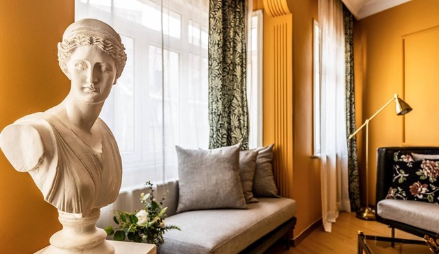 Unique Flat w Balcony 5 min to Istiklal Street in Istanbul