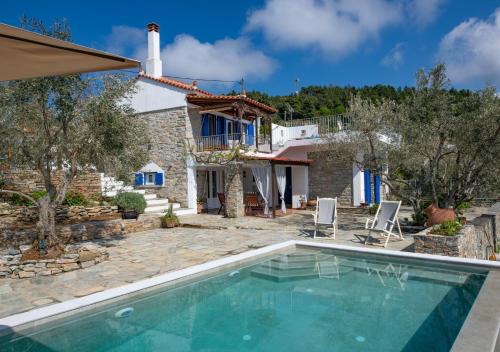 Villa Marouda in Glossa