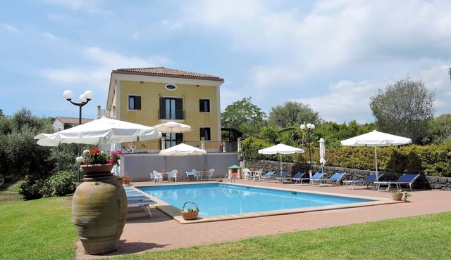 Villa Sciare Modò - view Etna and sea view near Catania in Acireale