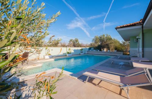 Villa Vimade con Piscina Privata in Marina di Mancaversa
