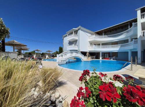 Vrachos Beach Hotel in Vrachos
