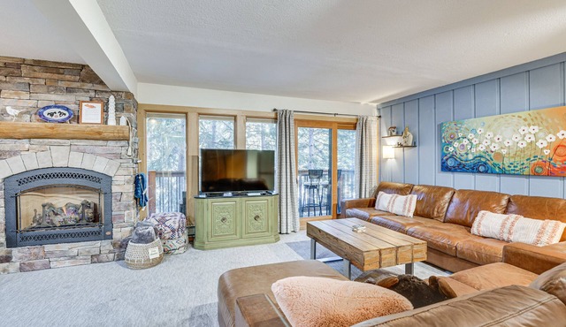 Walk to Lifts! 'SnowDogs' Breck Condo w/Fireplace in Breckenridge
