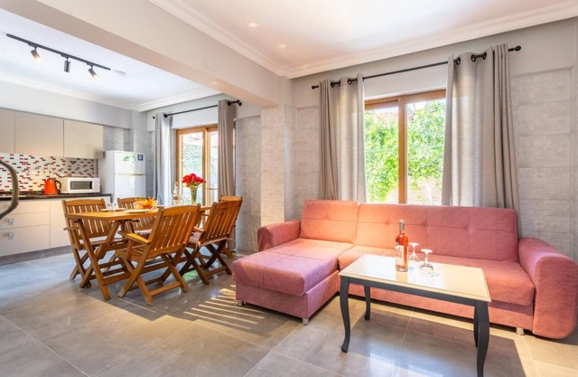 Villa Emel Paradise 