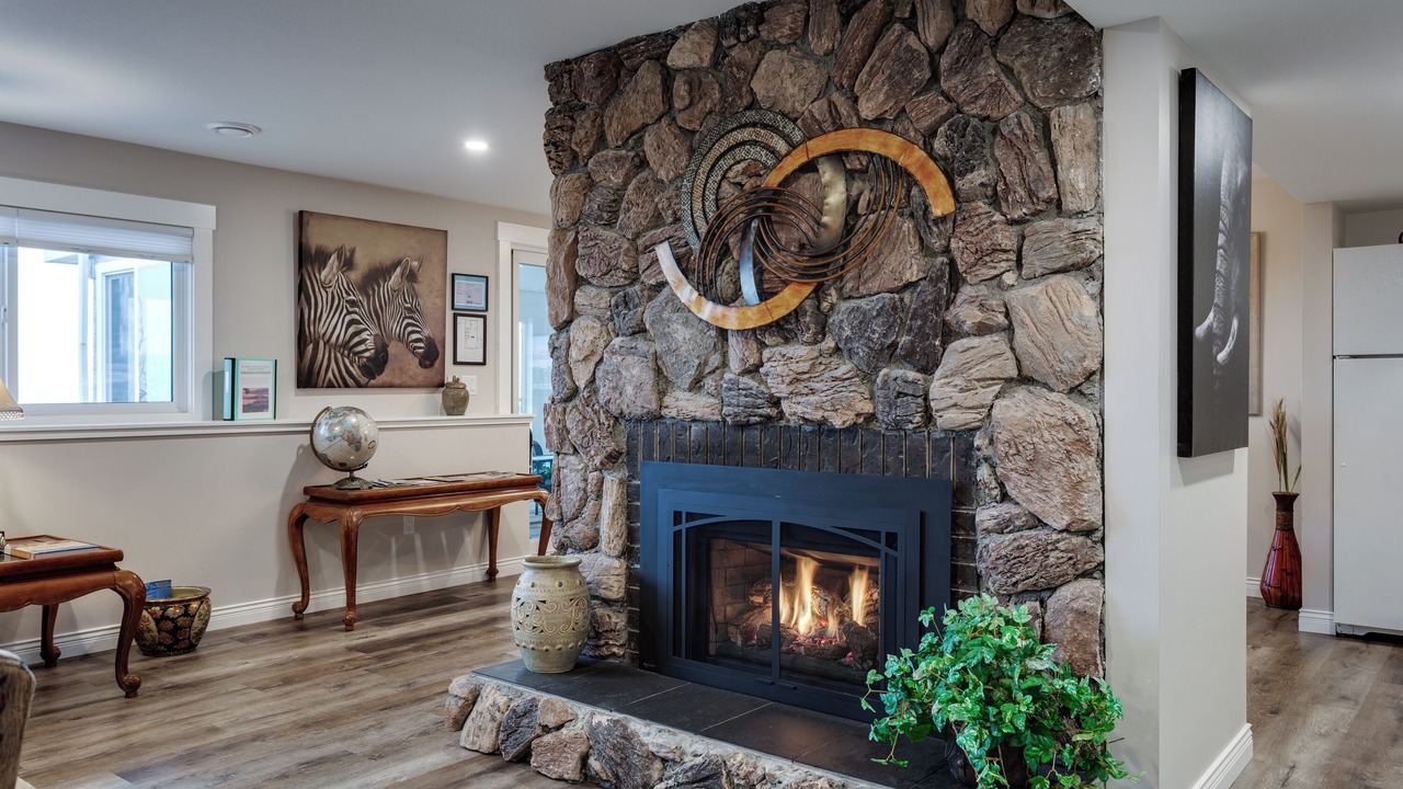 Photo of Livingroom in West Kelowna Estates