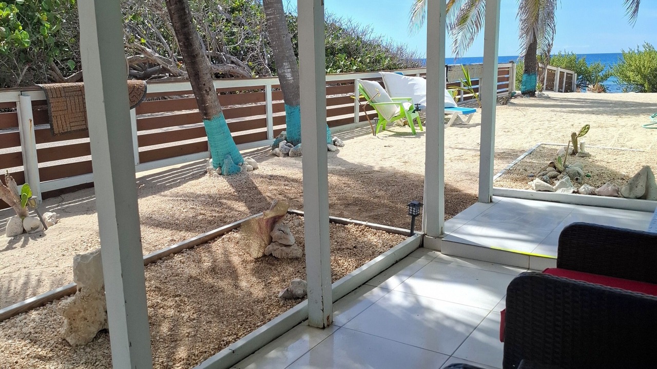 Photo of Patio Balcony in Cotton Tree Bay