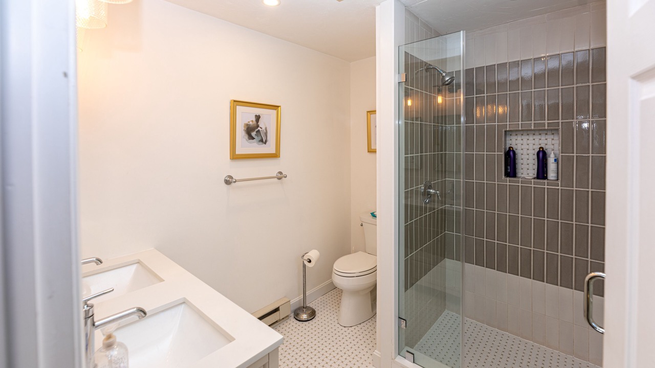 Photo of Bathroom in Oak Bluffs
