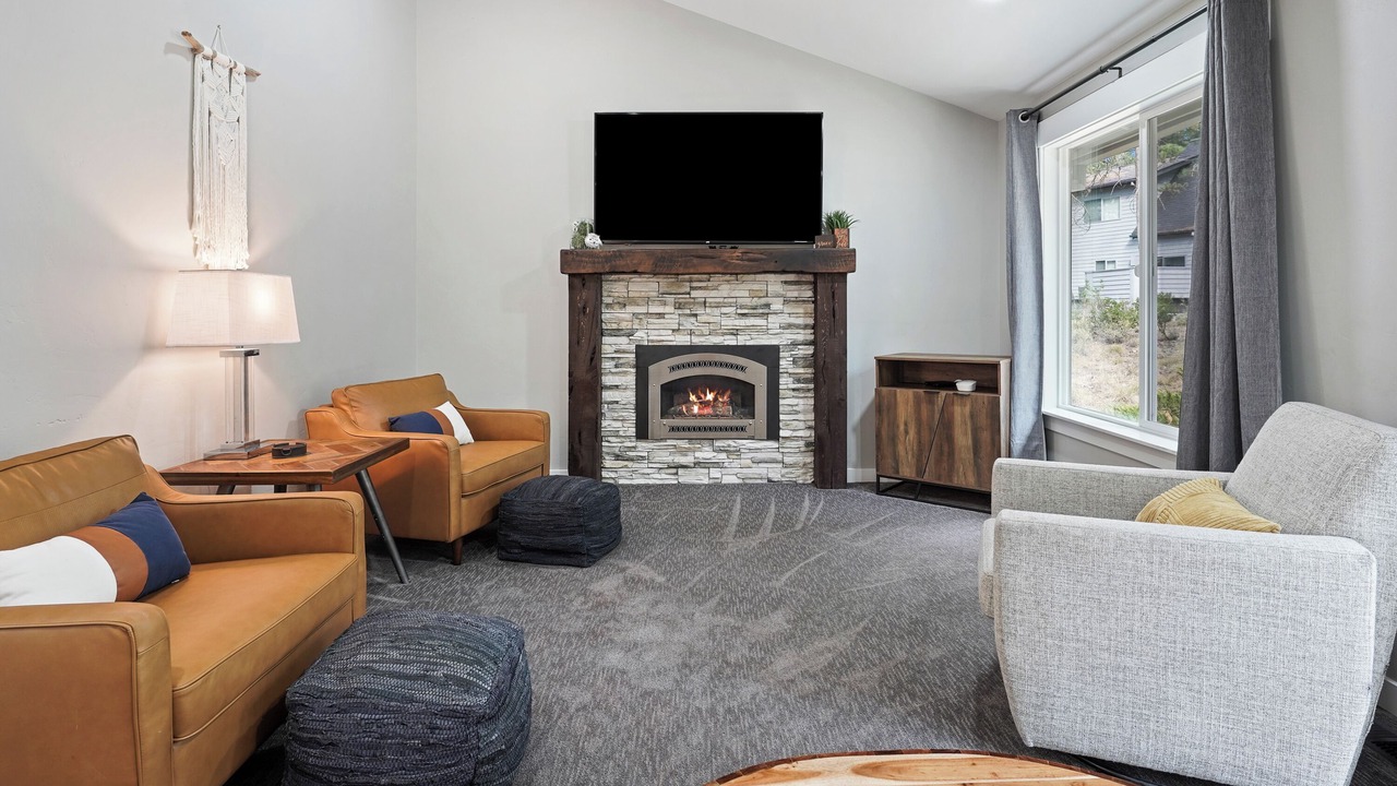 Photo of Livingroom in Sunriver