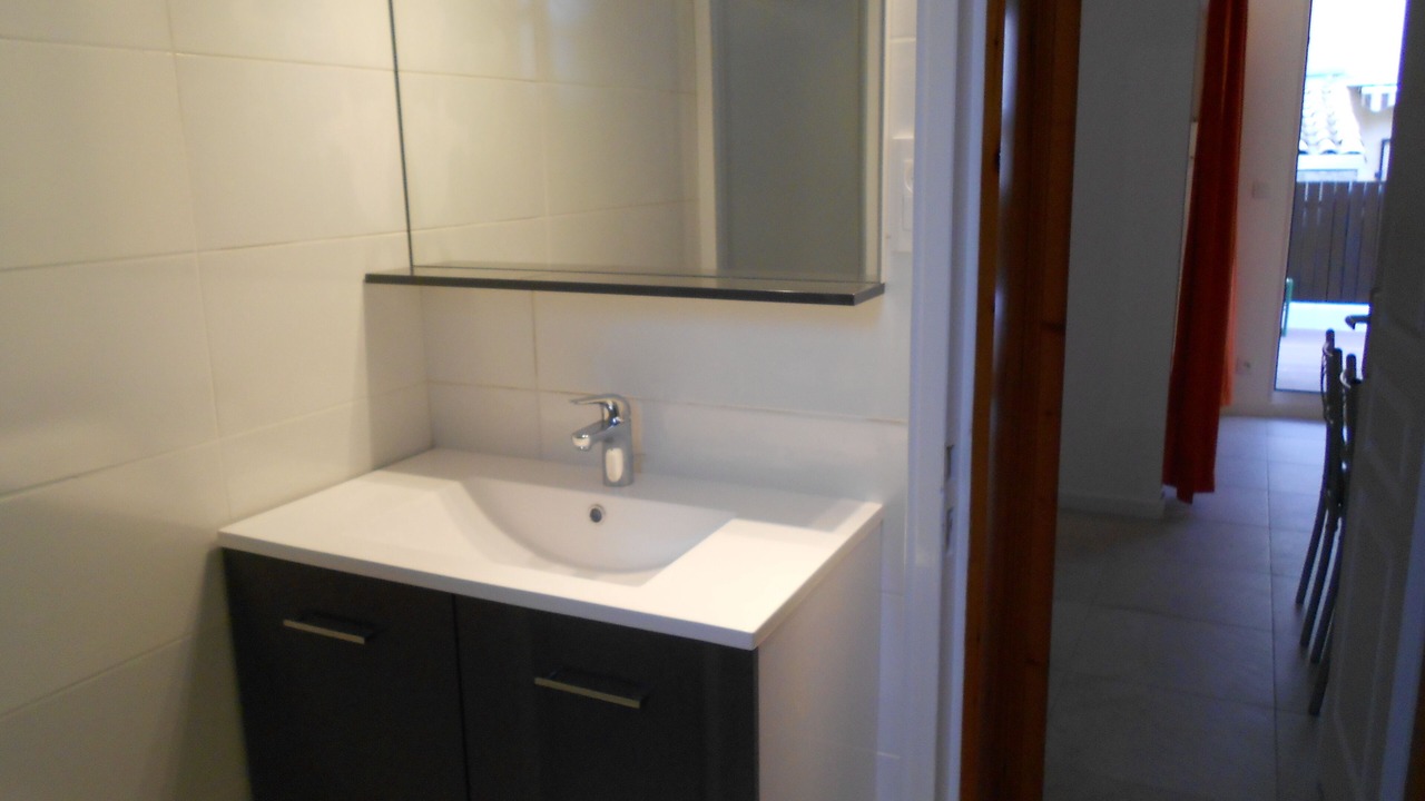 Photo of Bathroom in Marseillan Plage