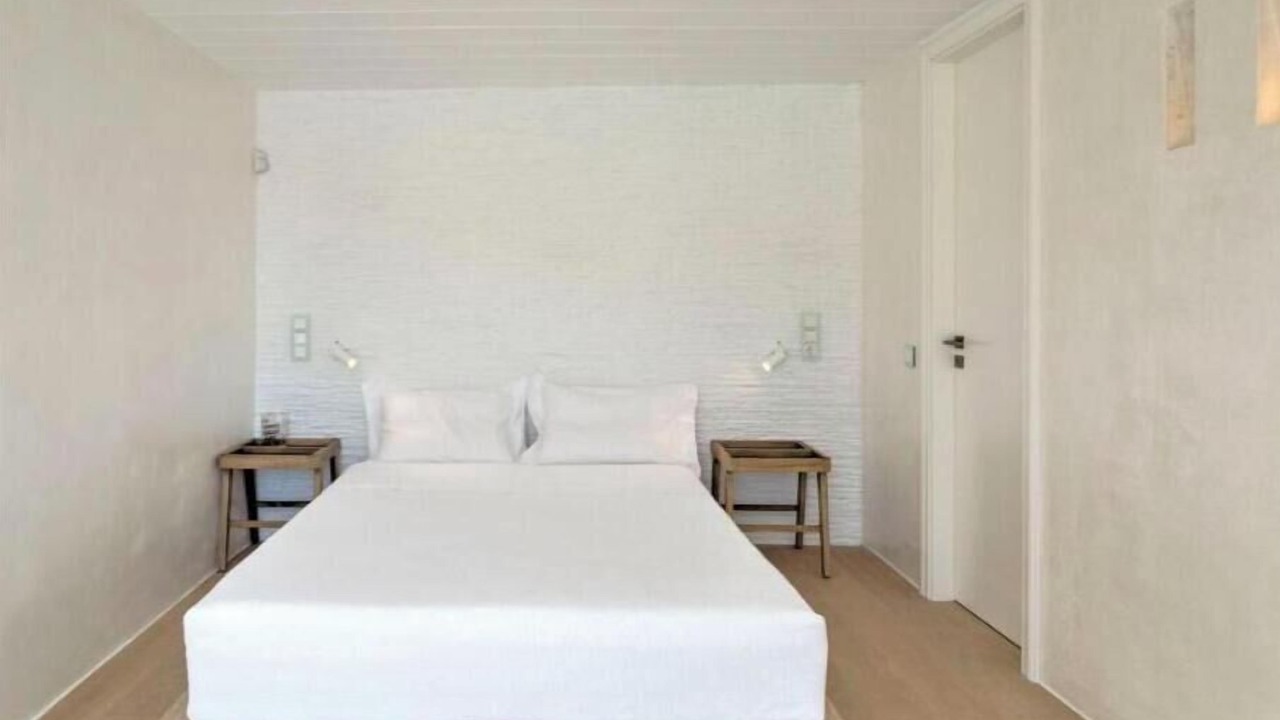 Photo of Bedroom in Platis Gialos