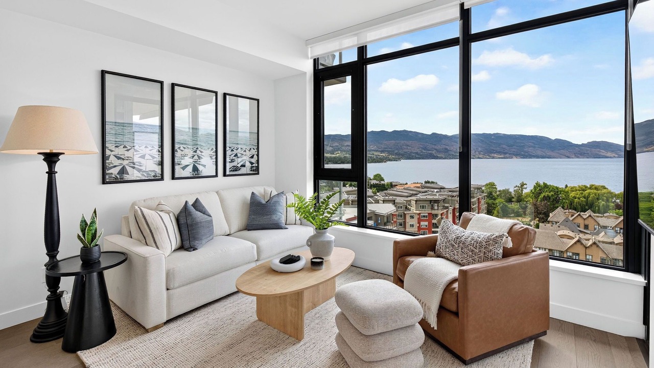 Photo of Livingroom in South Pandosy