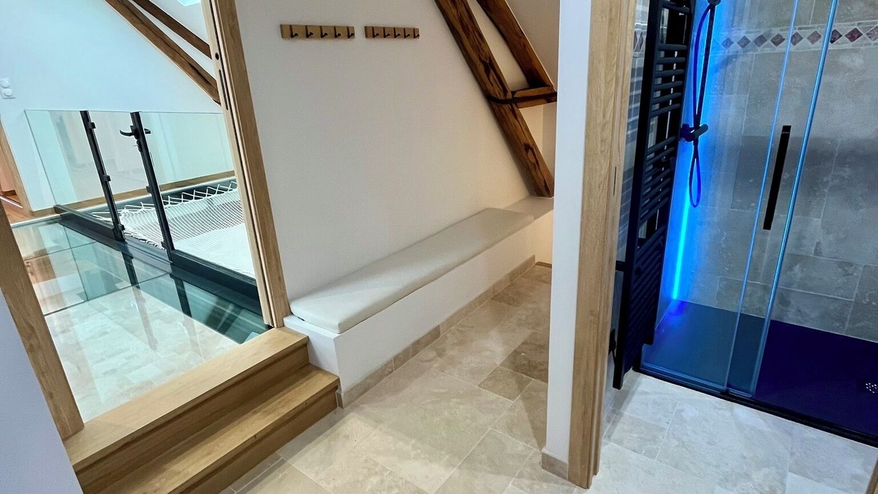 Photo of Bathroom in Leglantiers