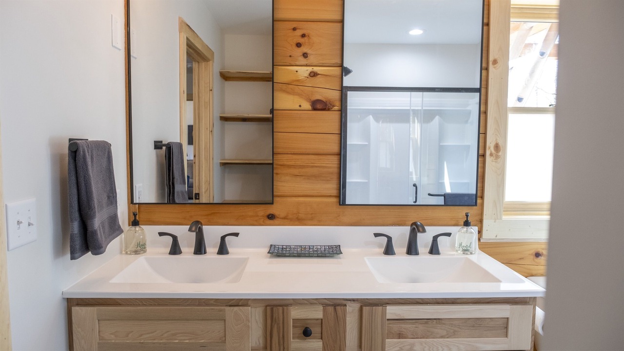 Photo of Bathroom in Berkeley Springs