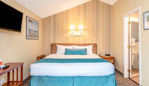 Room (Cape Codder for 2)