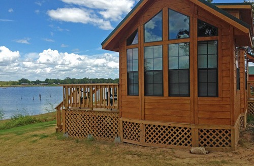 Alba Hotel | Pope's Landing Marina