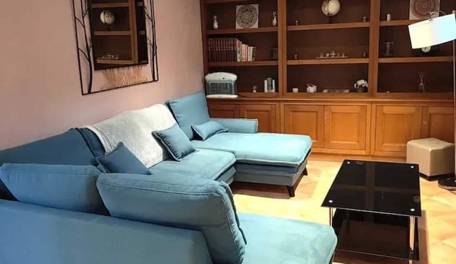 Homerez - Charming Villa with Private Pool in Verneusses + Billiards in Verneusses