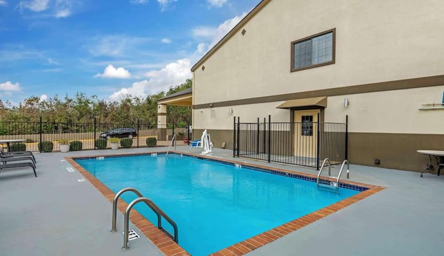 Best Western Pineywoods Inn in Atlanta