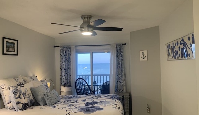 Beautiful Beachfront “Oasis by the Sea” in the Heart of Oak Bluffs! in Oak Bluffs