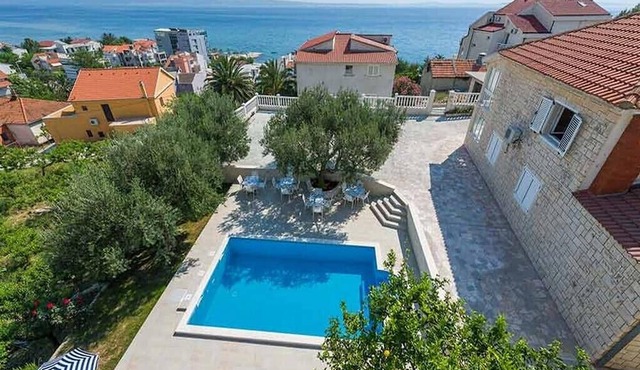 Apartments Joško, (10413), Podstrana, hr in Podstrana