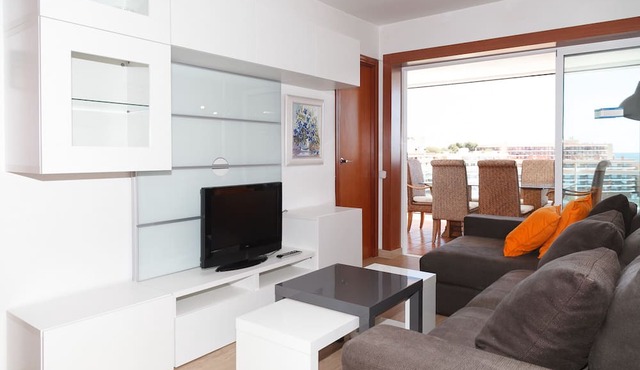 AirCon Apartment with beautiful sea views · UHC SCALA MAR 122 in Salou