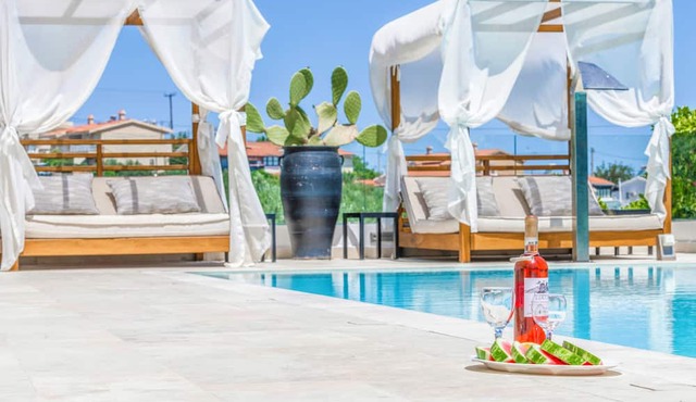 Made of blue luxury souites collection in Rethymno