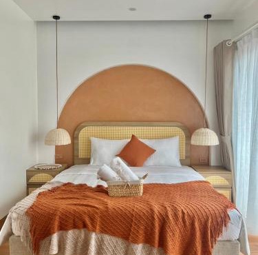 iRest Orange Tay Ho Lakeside Apartment in Hanoi
